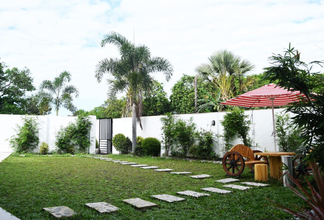 Casaroyal Hotel Powered By Cocotel Conception  ภายนอก รูปภาพ